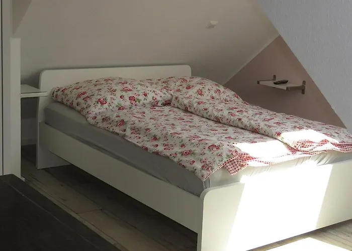 Im Sonnenberg アパート エンキルヒ