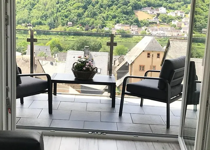 アパート Im Sonnenberg エンキルヒ